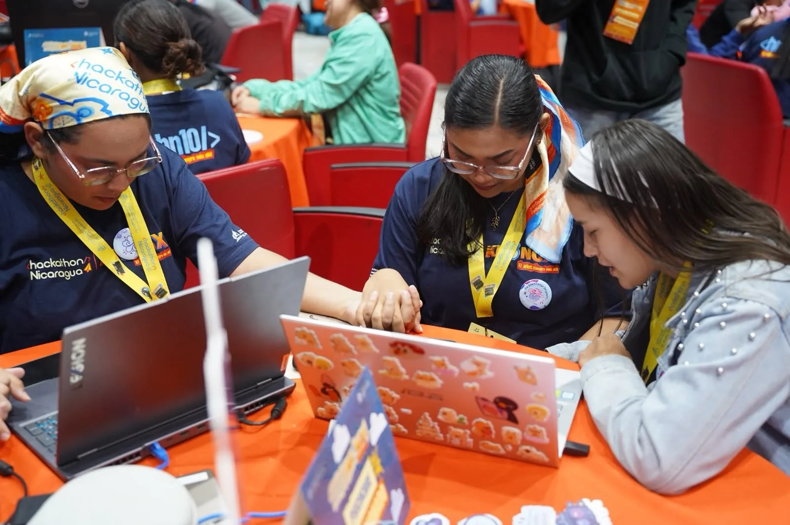 El otro lado del festival: Lo que viví recorriendo 4,000 km y acompañando Hackathon Nicaragua 2026 — foto 18
