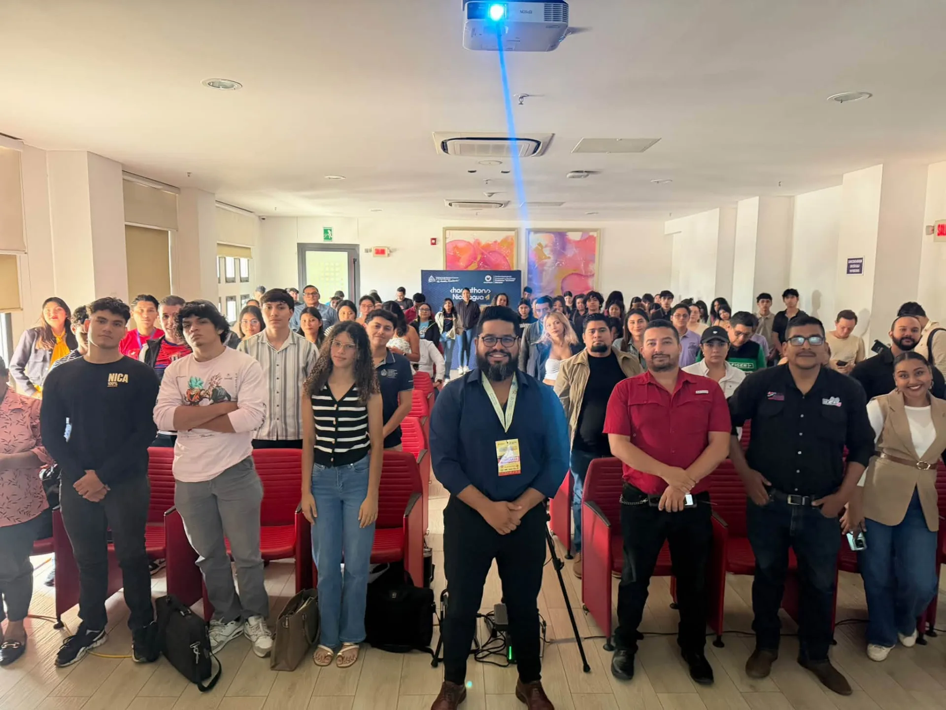 El otro lado del festival: Lo que viví recorriendo 4,000 km y acompañando Hackathon Nicaragua 2026 — foto 17